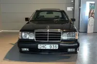 Mercedes-Benz 300