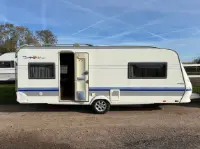 Hobby 560 UFF Exclusive Queensbed