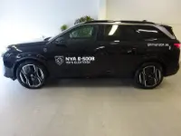Peugeot E-5008