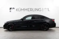 BMW 320i xDrive Sedan
