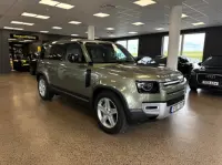 Land Rover Defender 110