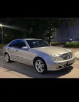 Mercedes-Benz E240