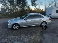 Mercedes-Benz E220