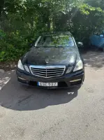 Mercedes-Benz E220